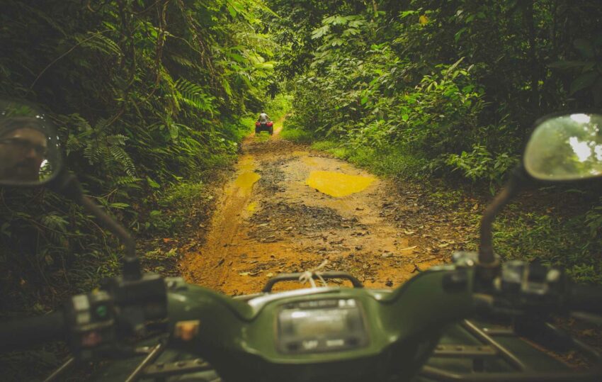 dirt road